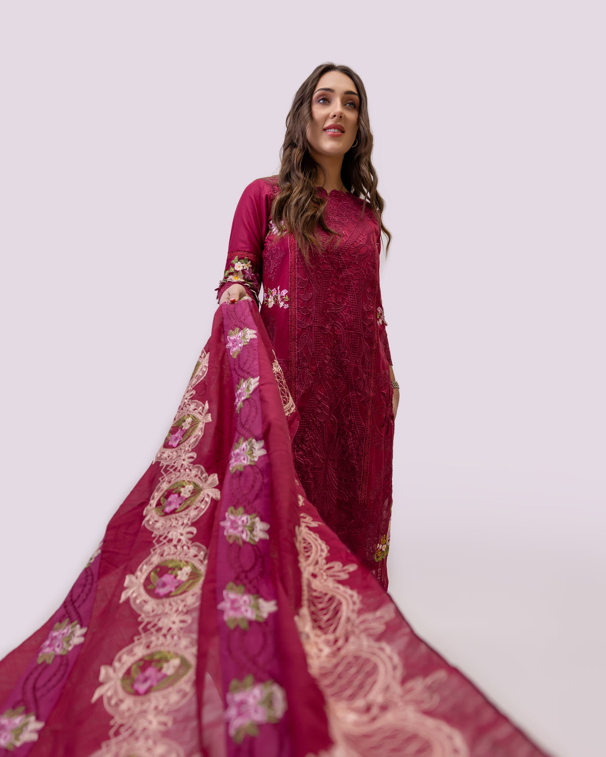 Gulnaar Royale