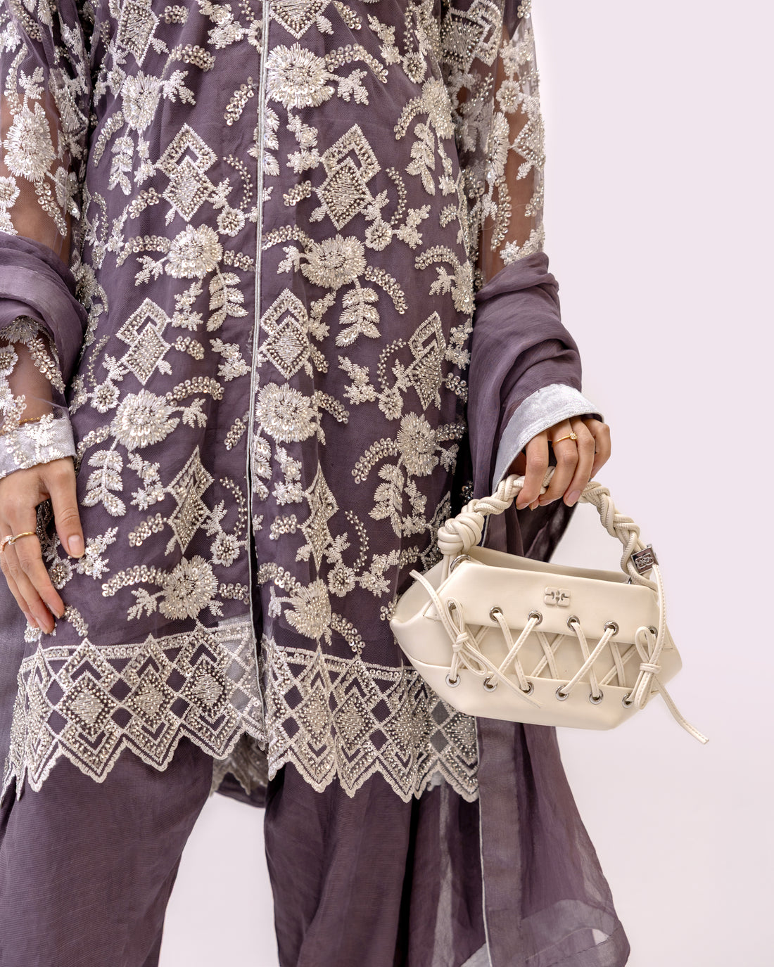 Meher-e-Mauve