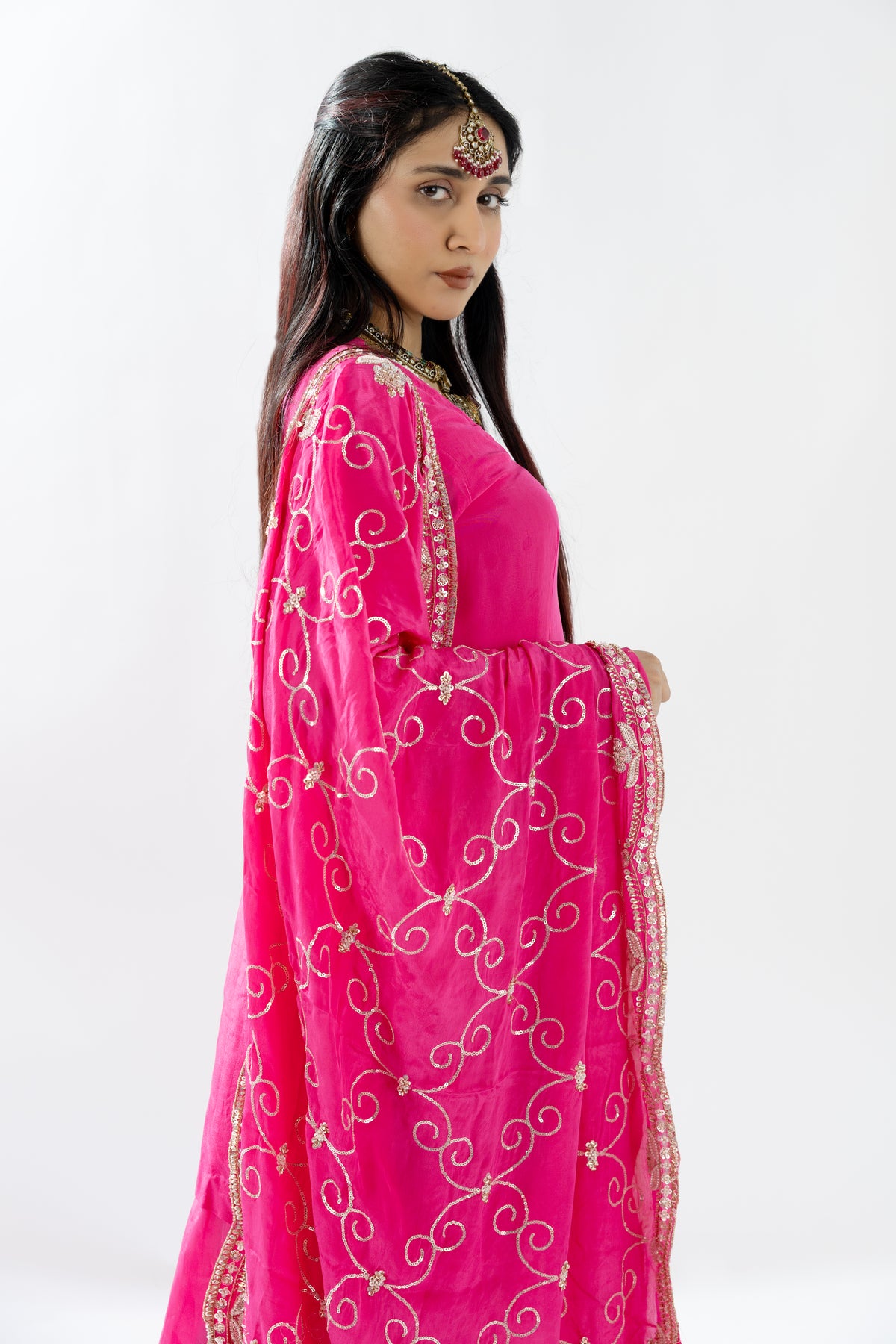 Fuchsia Noor