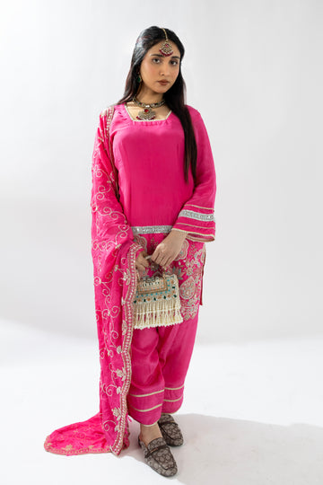 Fuchsia Noor