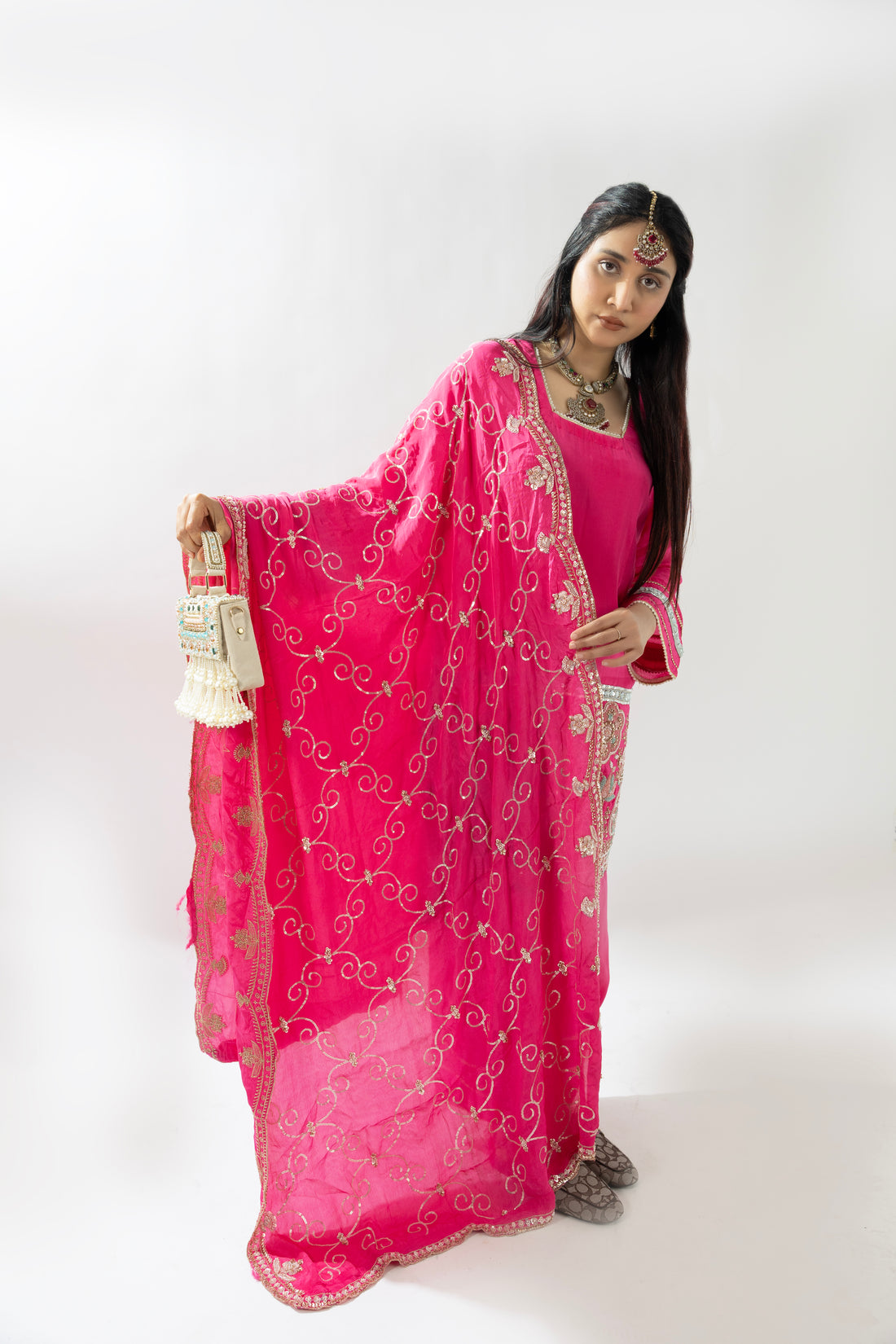Fuchsia Noor