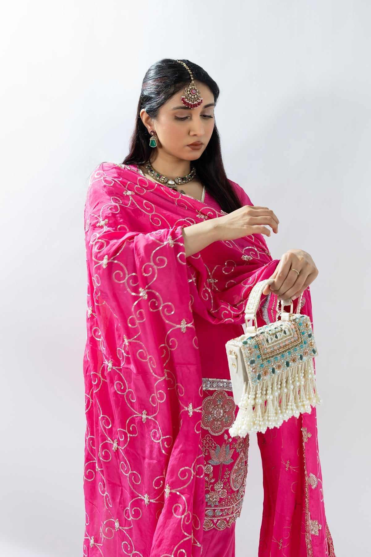 Fuchsia Noor