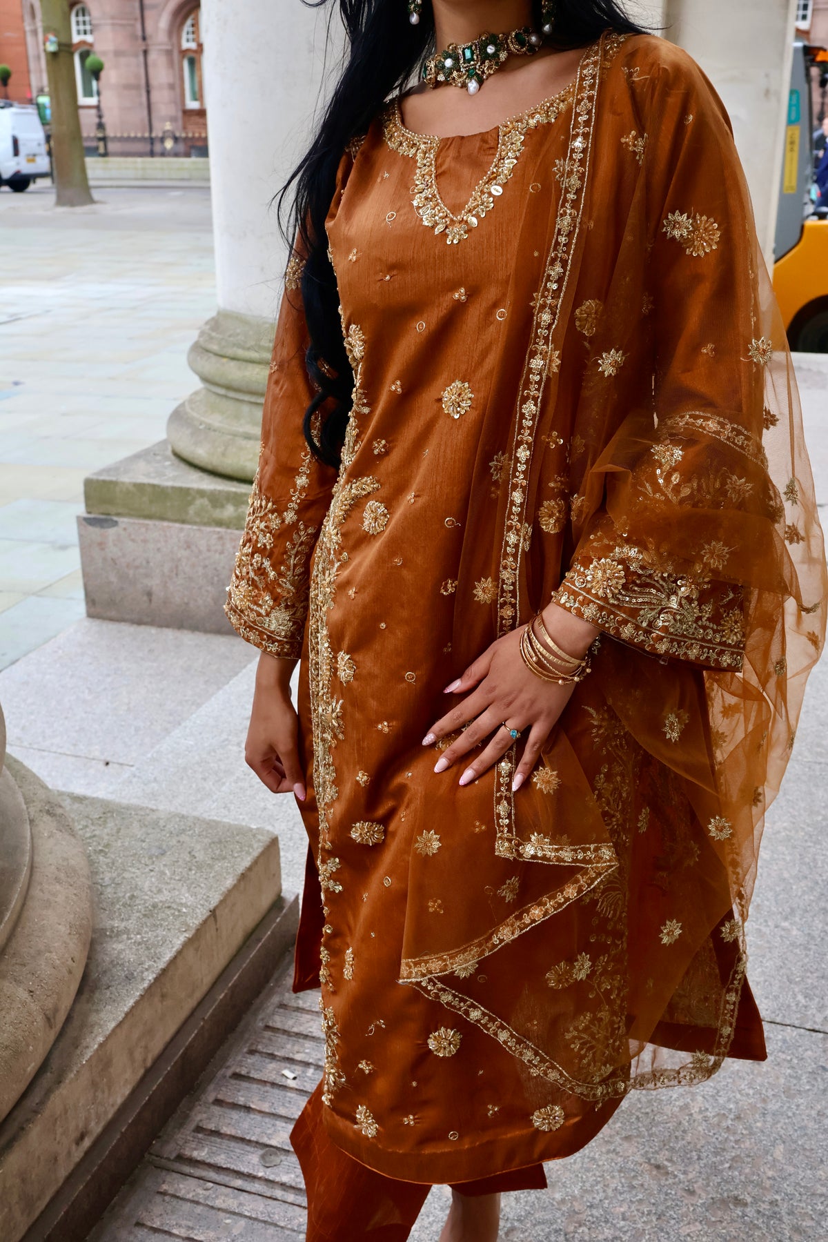 Zarqeen Gold Royale