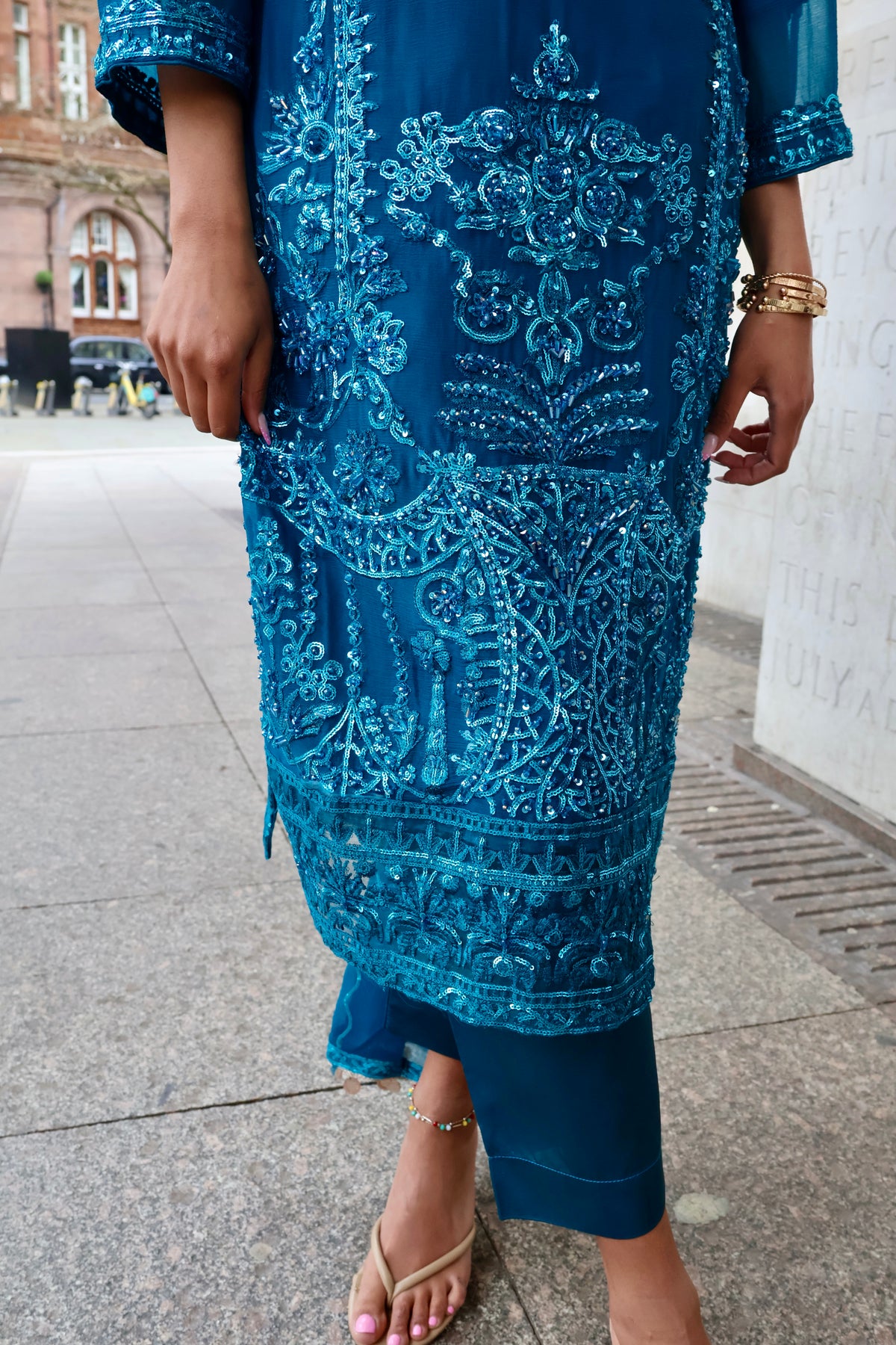 Zarqeen Teal Royale